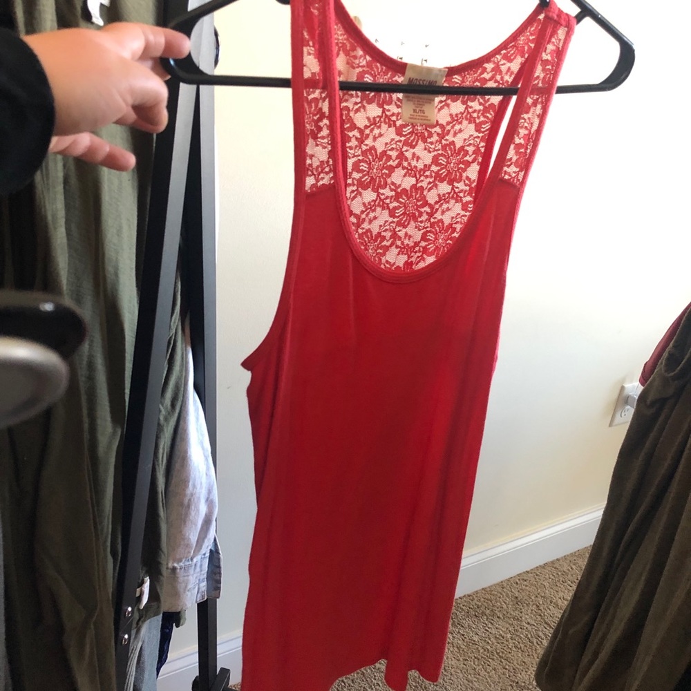 Tank top bundle - Picture 2 of 7